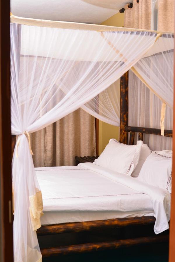Hotel Burka Coffee Lounge Arusha Exterior foto